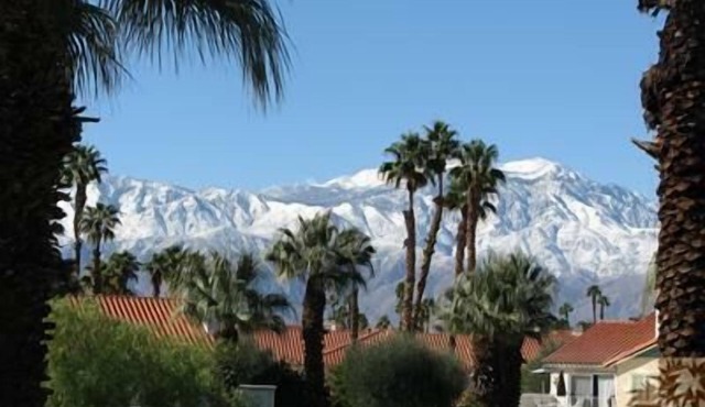 Fantastic Desert Falls Condo with comfortable decor and Wonderful Views