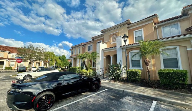 Grand Luxury Compass 3BR Townhouse near Disney