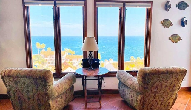 Hamilton Cove-Sunrise Bliss Ocean View w/golf cart