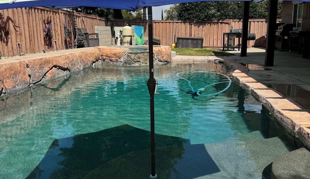 Hilltop Hideaway - Private Pool & Spa Retreat in Beaumont