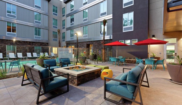 Home2 Suites By Hilton Temecula