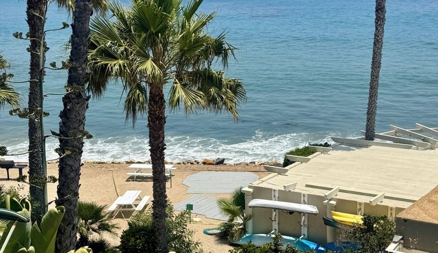 Hotel Vibe Malibu: Oceanfront Condo with Resort-Style Amenities