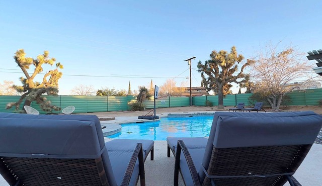 Joshua Tree Forest, Heated* Pool, Sauna, Remodeled