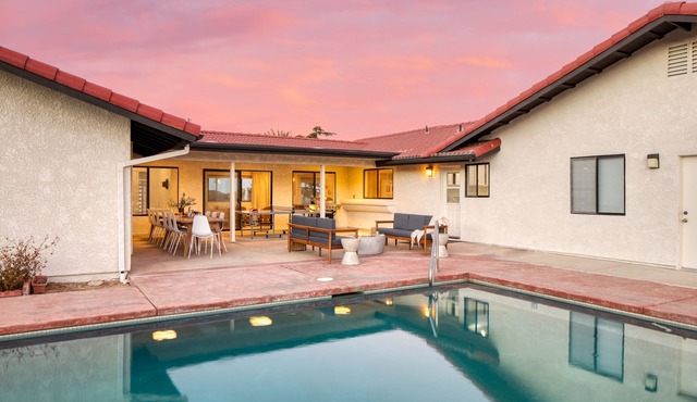 Lava Rocks by AvantStay | Gorgeous Desert Haven w/Pool, Fire Pit & Ping Pong!