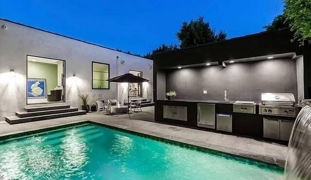 Los Angeles Sanctuary