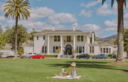Luxe Napa Escape King Bed Near Top Wineries