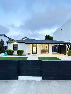 Modern 2BR Stylish & Cozy Unit