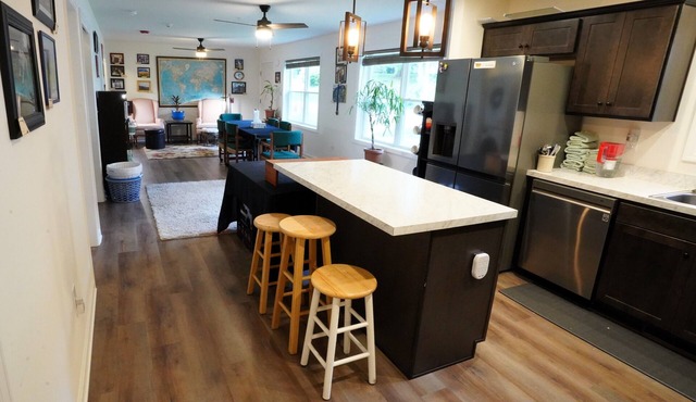 New 5BR, 2BA Home - Next to the Appalachian Trl - Near Fort Ritchie, Ski Liberty in Highfield-Cascade