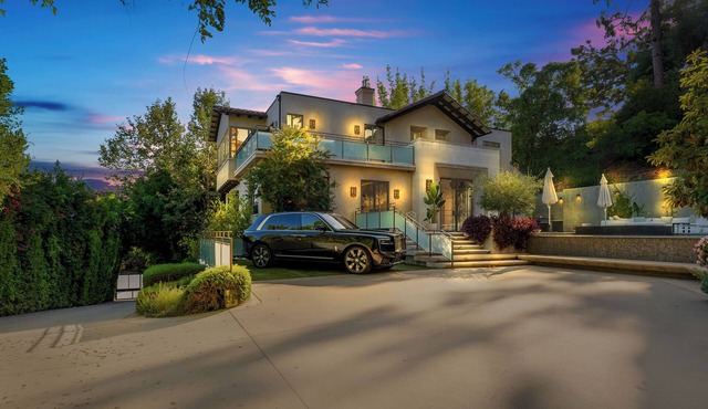 New Gated Compound w Infinity pool & spa, Steam room, Gym, Theater & City views!