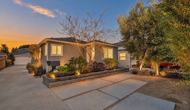 Newly Remodeled and Furnished 3BR Culver City