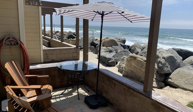 Ocean Front Lifestyle for Work and Play - “Dog Friendly”