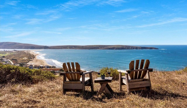 Ocean VIEW! Dillon Beach! Hot Tub~Dogs OK~Game Room~Abalone Alcove