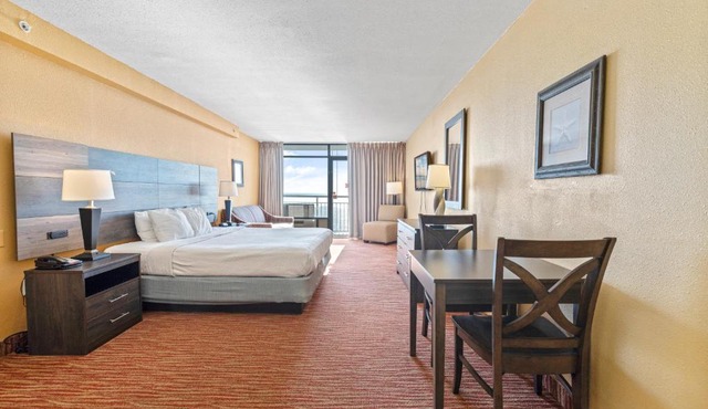 Oceanfront at the Landmark