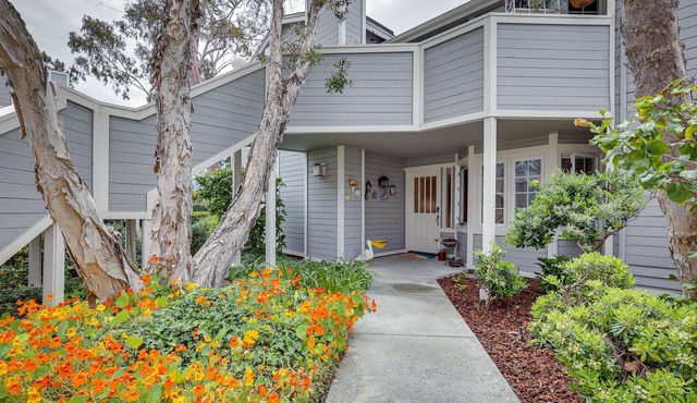 Oceanside Vacation Rental w/ Community Pool & Spa!
