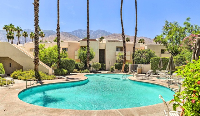 Palm Springs Hideaway w/Resort Amenities!
