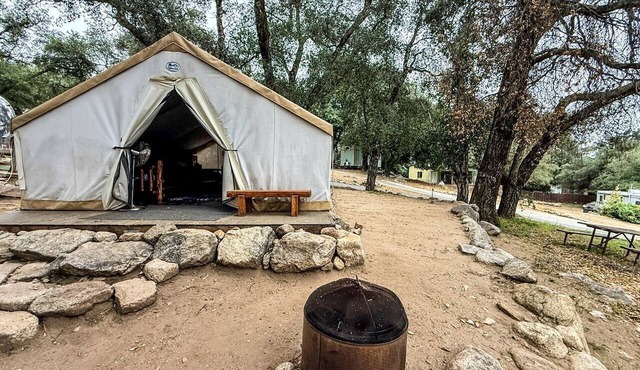 Peaceful Affordable Glamping Tent with Scenic Nature Views near San Diego in Pauma Valley, California