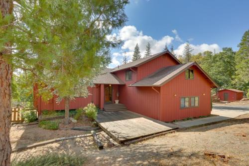 Pet-Friendly Escape w/Game Room & Fire Pit!