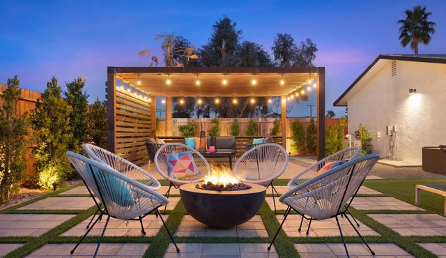 Pool & Mountain Views | Dogs Welcome