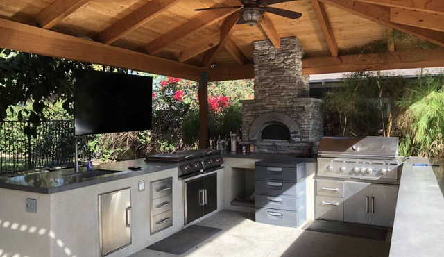Private kid friendly mini-resort with Pool/Spa by Disney 5000ft2
