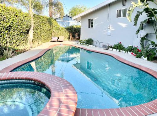Private Pool and Spa Family Friendly 3BR Home Sleeps 10