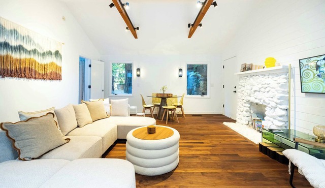 Redwood tree retreat in Mill Valley