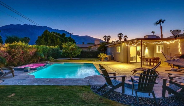 Relax at the 3BR Tranquil Oasis in Palm Springs