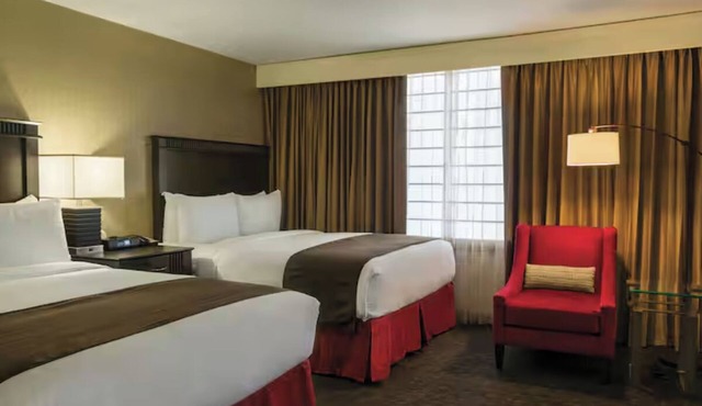 Relax in This Downtown LA Suite w/Dining Table & Kitchenette Nearby