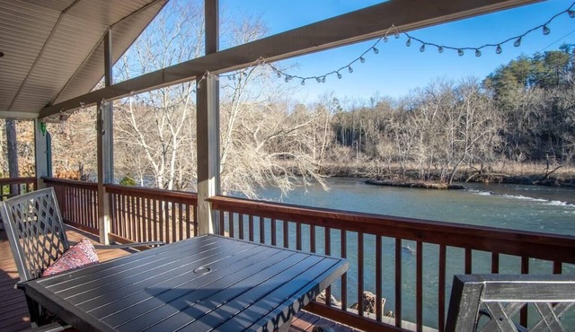 Riverfront Retreat with Deck, Fire Pit & Views in Franklin