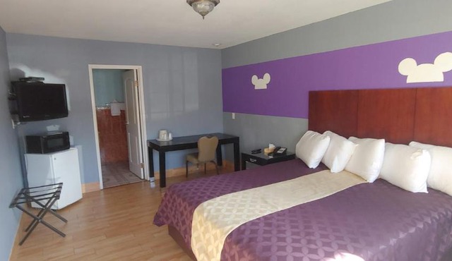 Riviera Motel