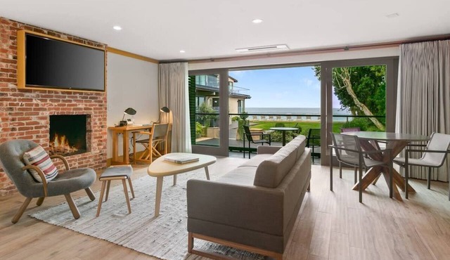 SA Beach #1 by Stay Awhile Villas