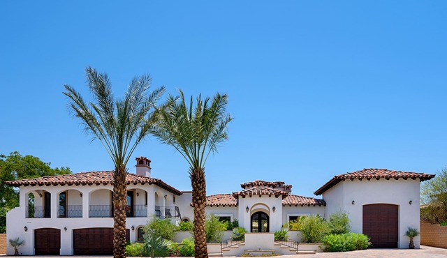 Secluded 7BR-9BA Gated Estate! Salt Water River Pool! Golf, LGJacuzzi,Pool-house
