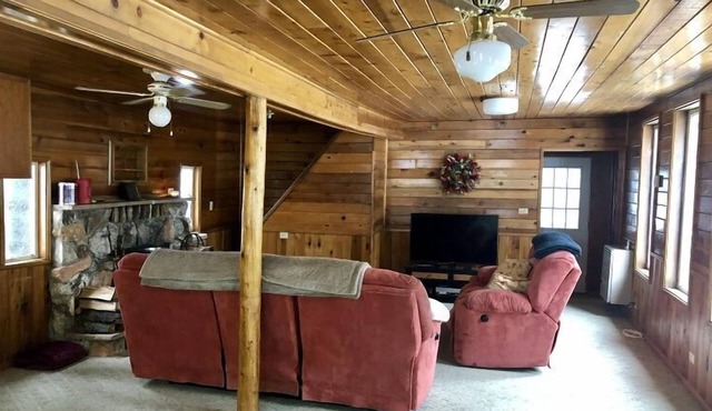 Sequoia National Forest CabinH