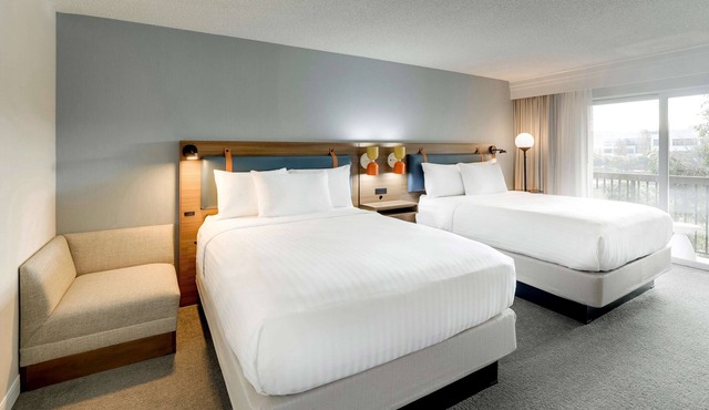 Sonesta Select San Francisco Airport Oyster Point Waterfront