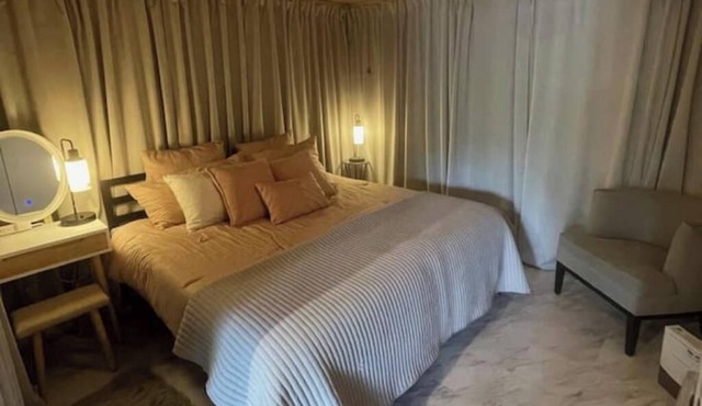 Spacious Studio Apt. Glen Ellen