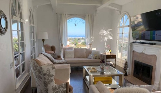 SpanishFairytale4bd/3ba.*cleanNsanitized*NOPARTy*