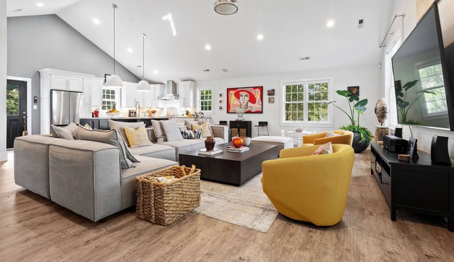 Stunning Executive Home - Walk to North Hills - Hardscaping/Firepit - LOCATION! in Raleigh