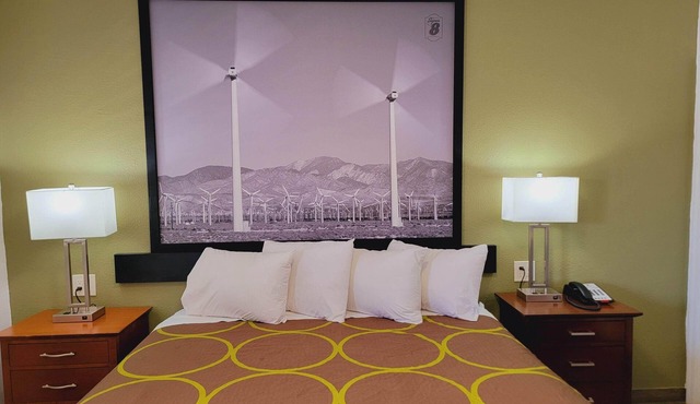 Super 8 By Wyndham El Centro North