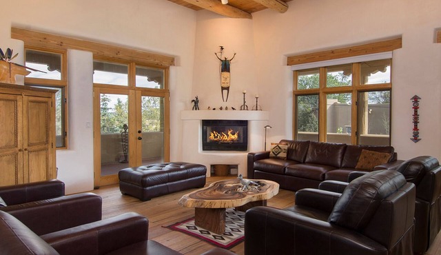 Two gorgeous FIVE STAR family homes in the Historic District near everything! in Santa Fe