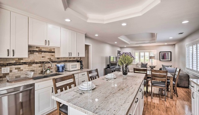 Walkable Family Home Near Levi's Stadium!