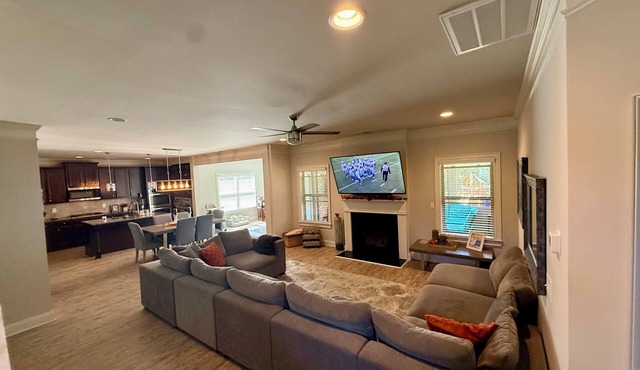 World Cup Ready Spacious 5BR Home Near Atlanta Stadium & Downtown Restaurants in Fairburn