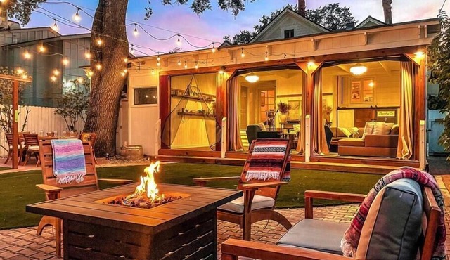 Your Downtown Oasis Getaway: The Paso Palm House