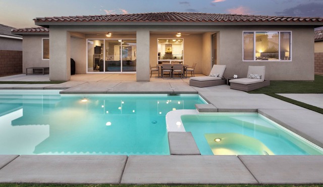 Your Happy Place - Desert Retreat with 4BD Pool, Spa, Firepit 31 days
