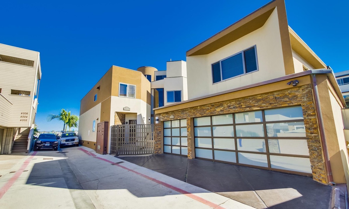 San Diego Condo | Villa on the Bay | 1BR Bayfront in Mission Beach