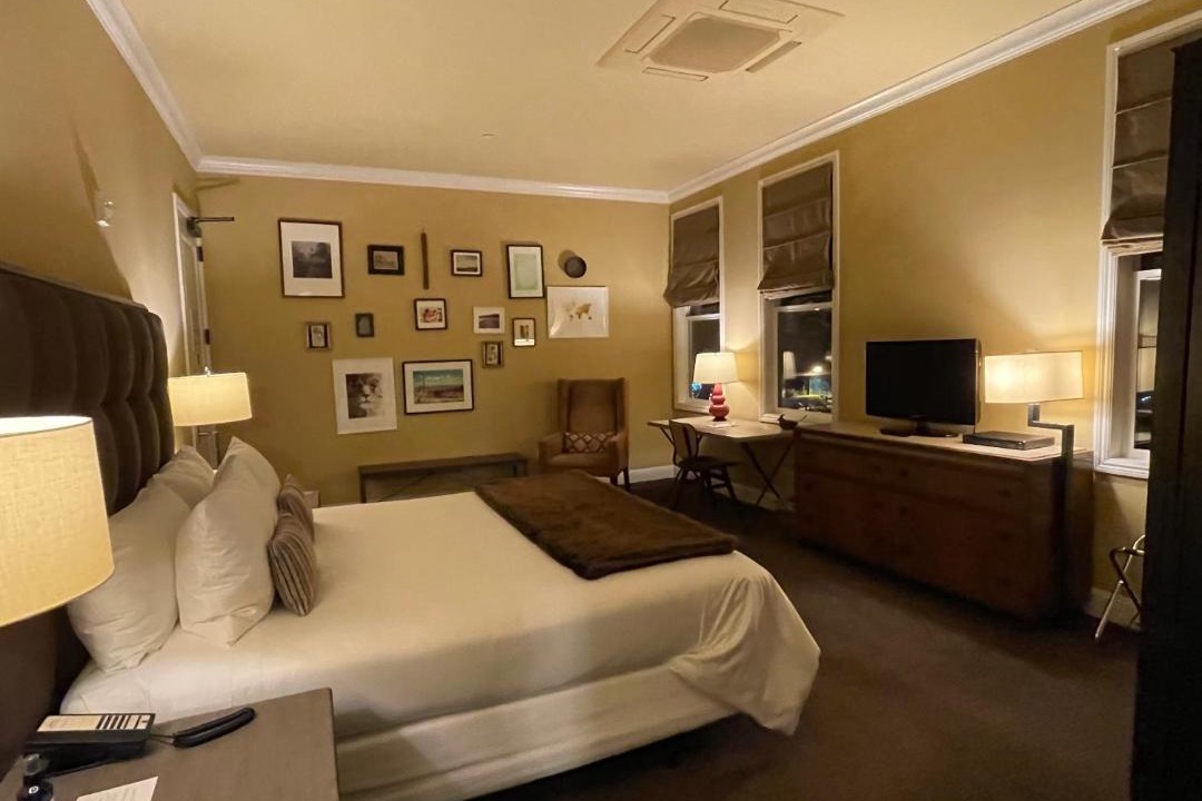 St. Helena Hotel | Wydown Hotel
