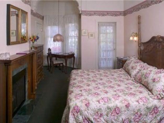 Photo of Bedroom in Pacific Terrace