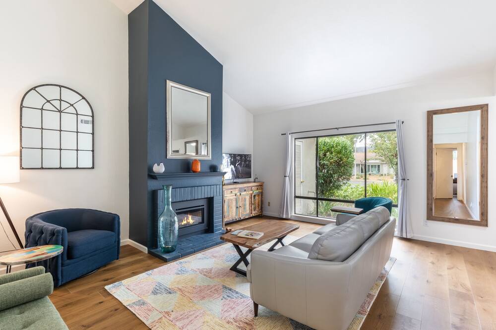 Photo of Bedroom in St. Helena