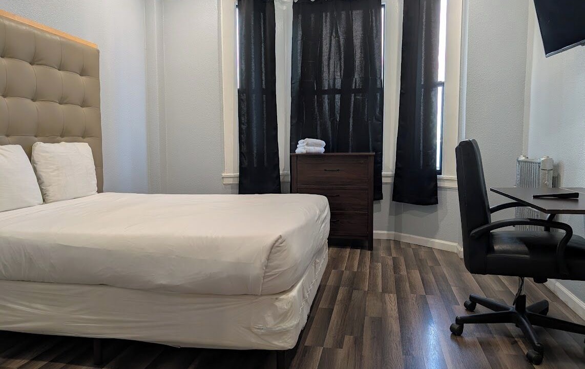 Photo of Bathroom in Mid-Market