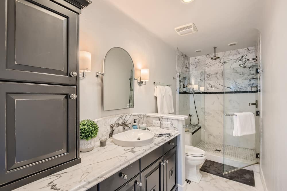Photo of Bathroom in Point Loma Heights