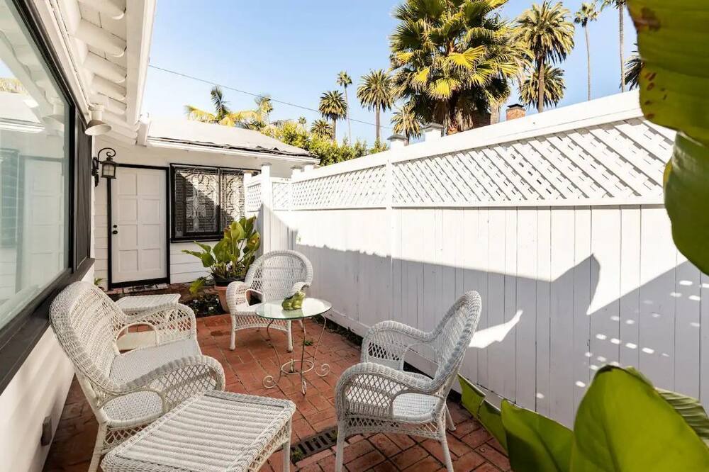 Photo of Patio Balcony in The Flats