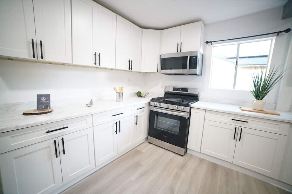 Photo of Kitchen in Winnetka